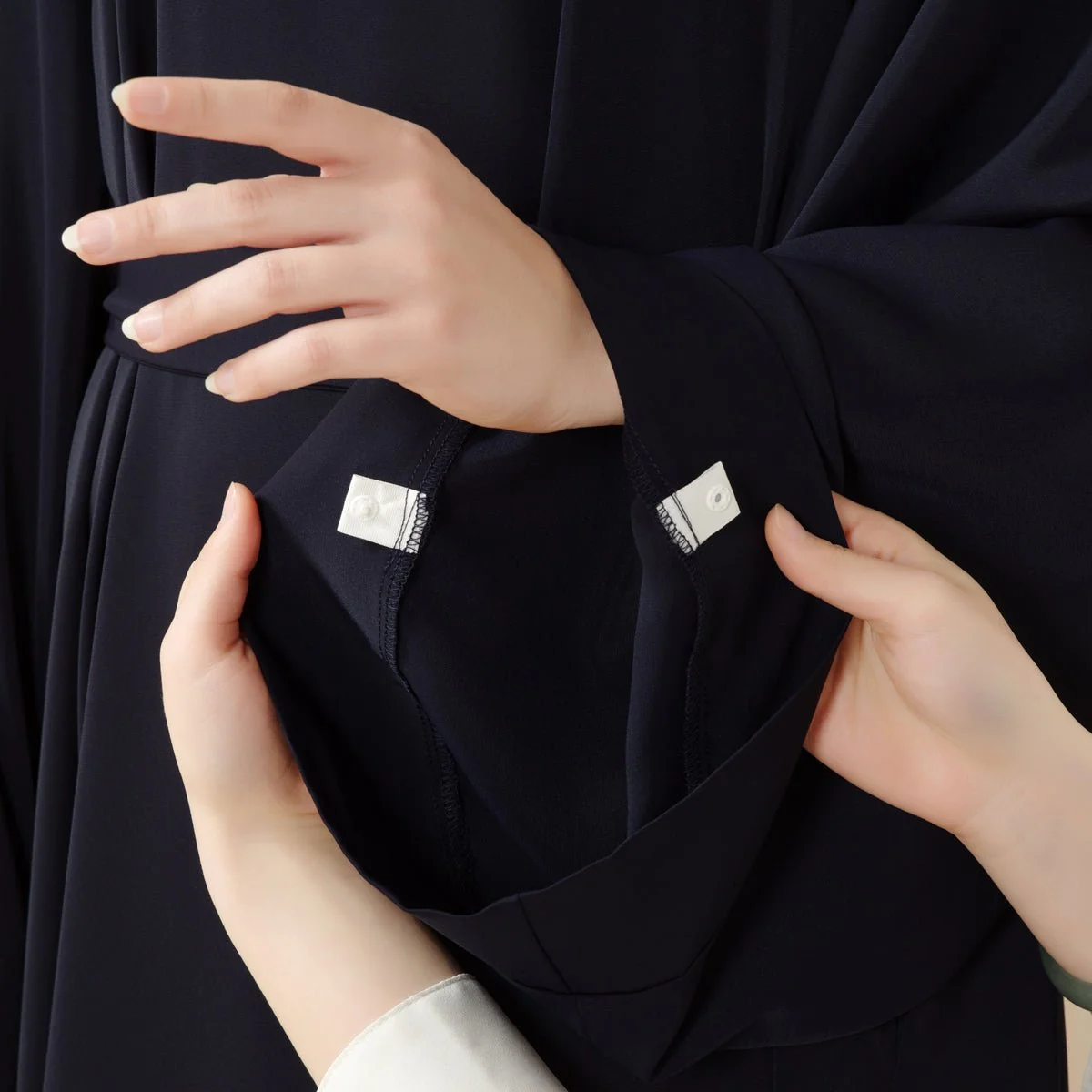 Essential Premium Loose Fit Abaya 2-Piece Set with Versatile Pockets (MA120) - Image 20