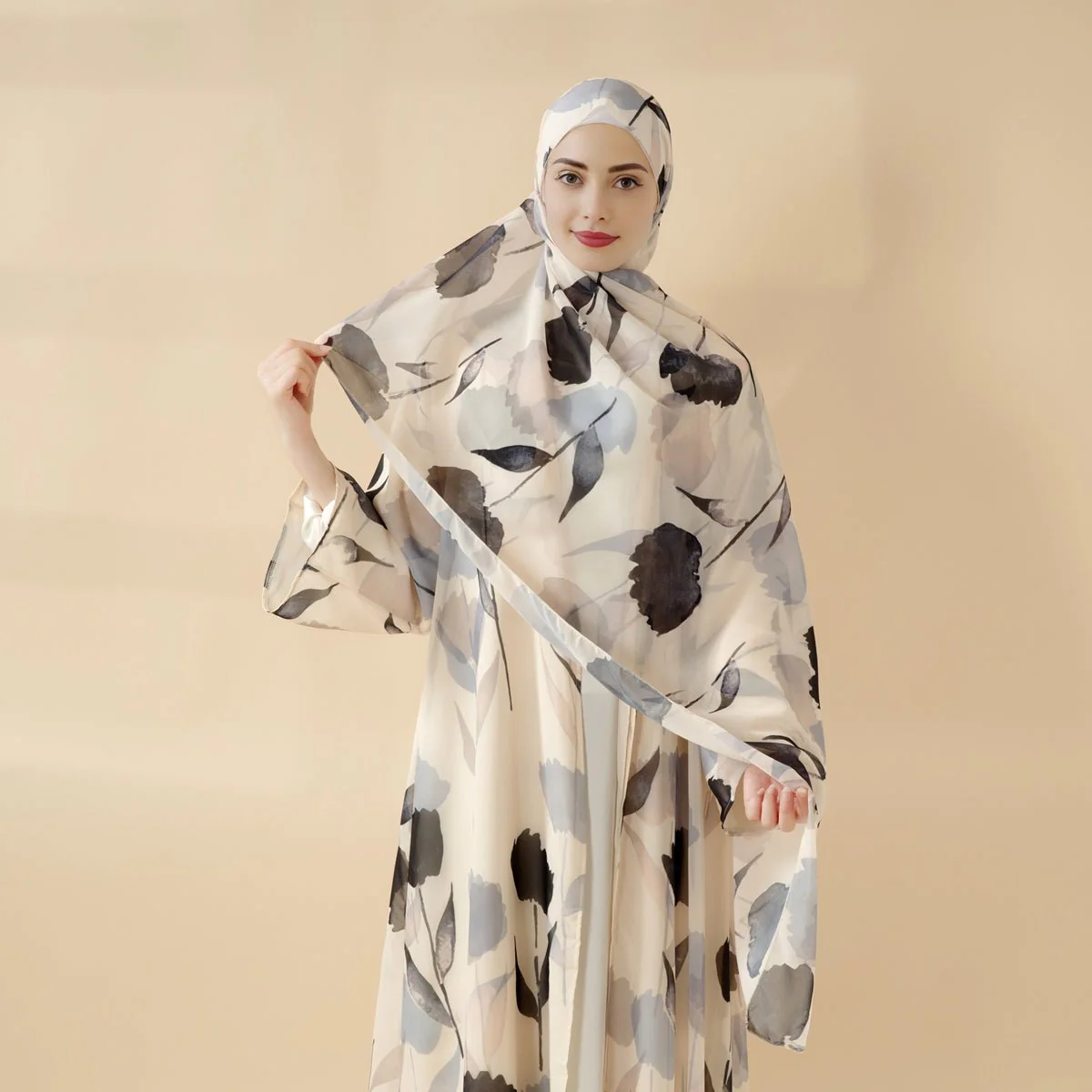 Floral Pattern Open Abaya | 2-Piece Set Lightweight Printed Open Abaya (MOA124) - Image 3