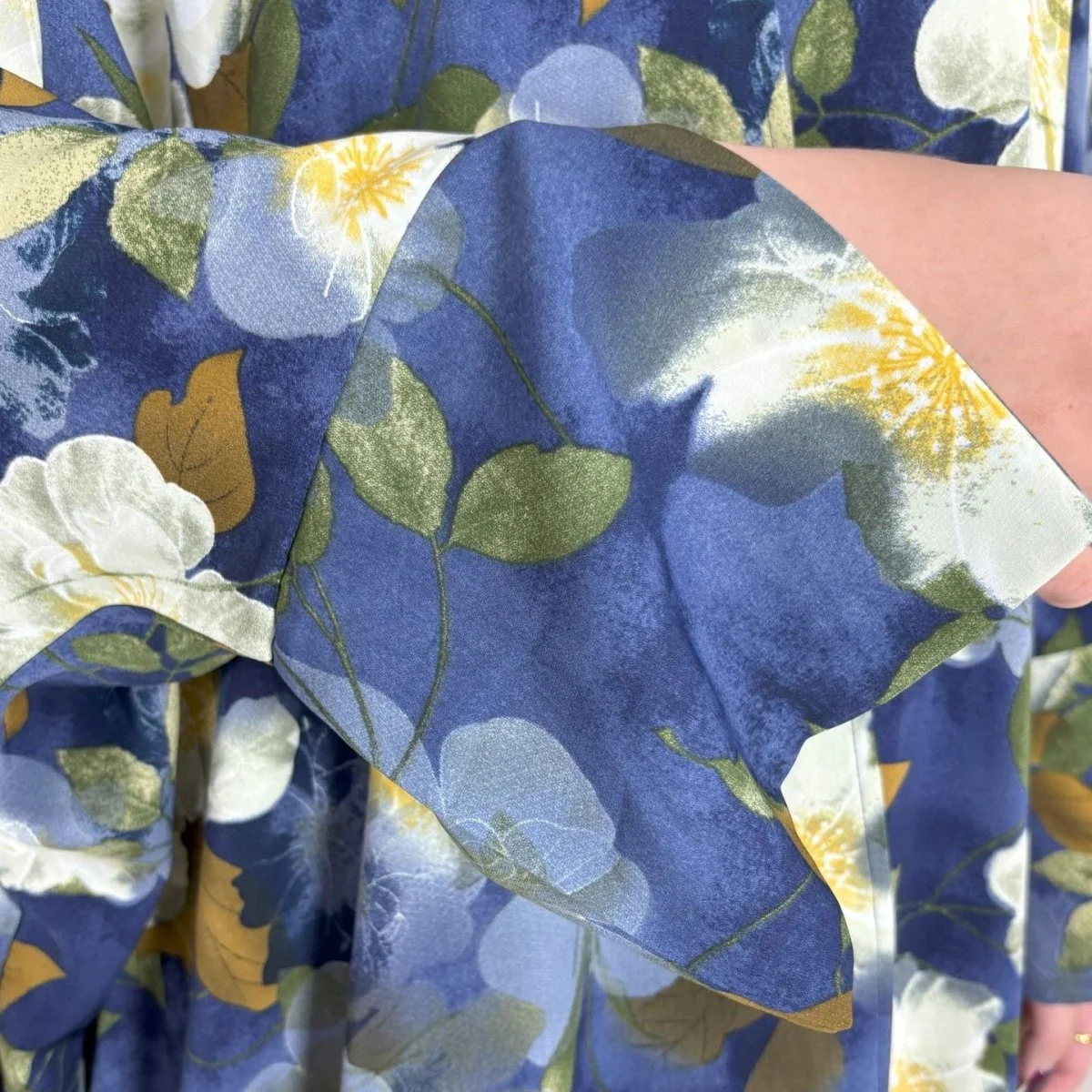Floral Print Butterfly Sleeve Abaya Set | Resort Style Open-Front Cardigan(MOA256) - Image 17