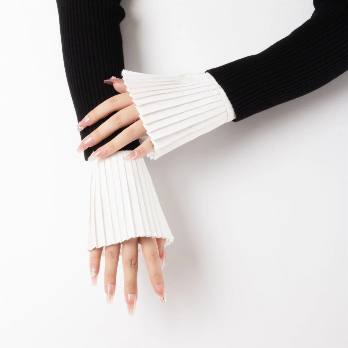 French Pleated Cuff Sleeves (MAC422) - Image 9