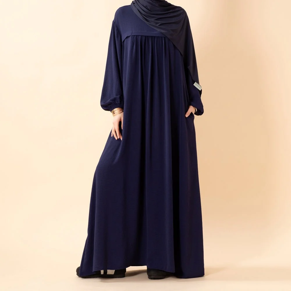 Crepe Abaya with Secure Pockets for Umrah (MA386) - Image 6