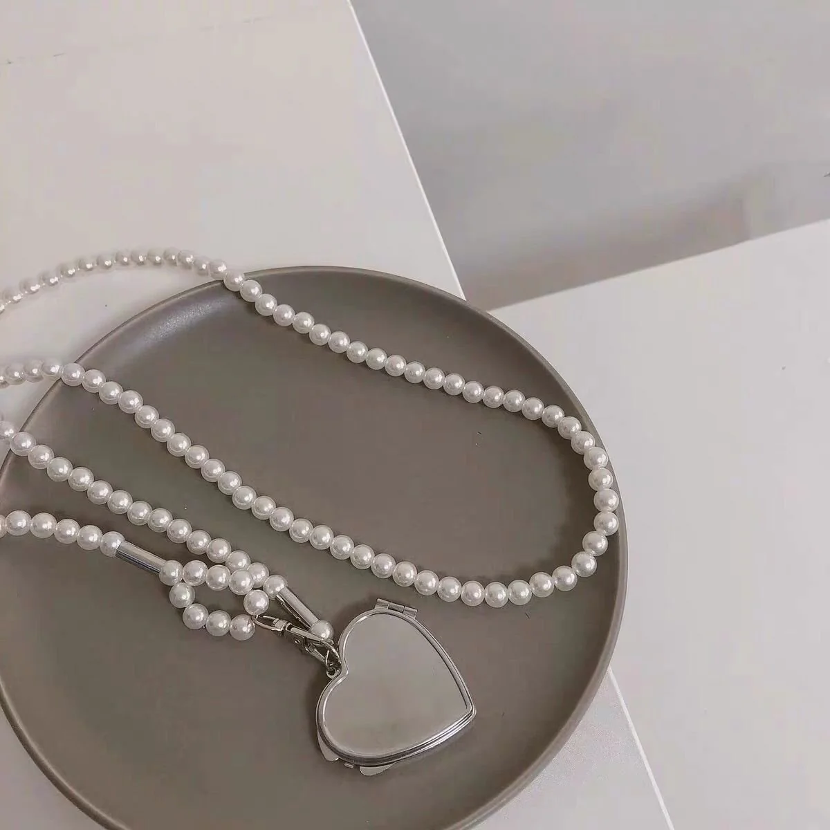 Heart-Locket Pearl Crossbody Belt Mirror Chain (MAC350) - Image 4