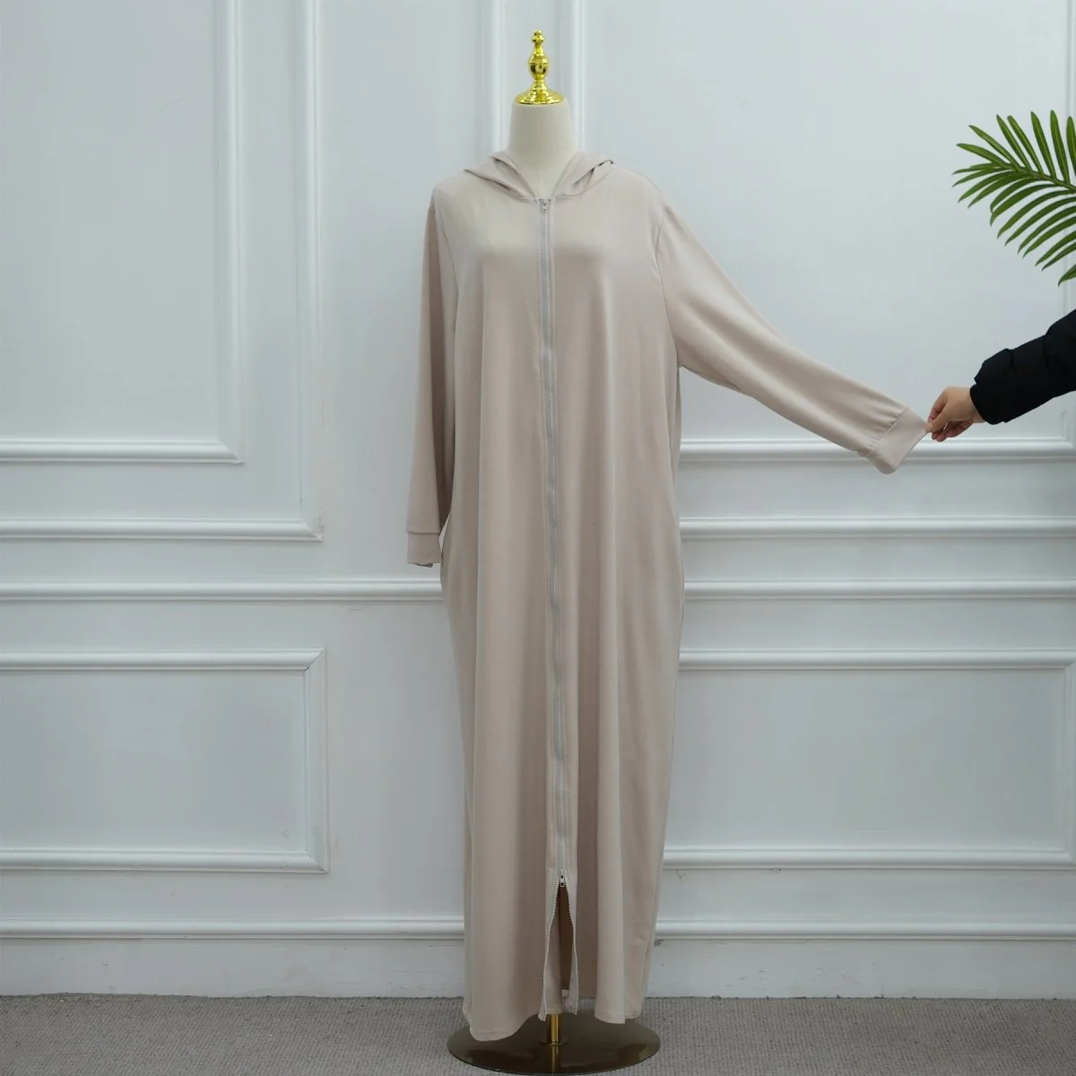 Hooded Zip-Front Abaya with Pockets (MA389) - Image 12