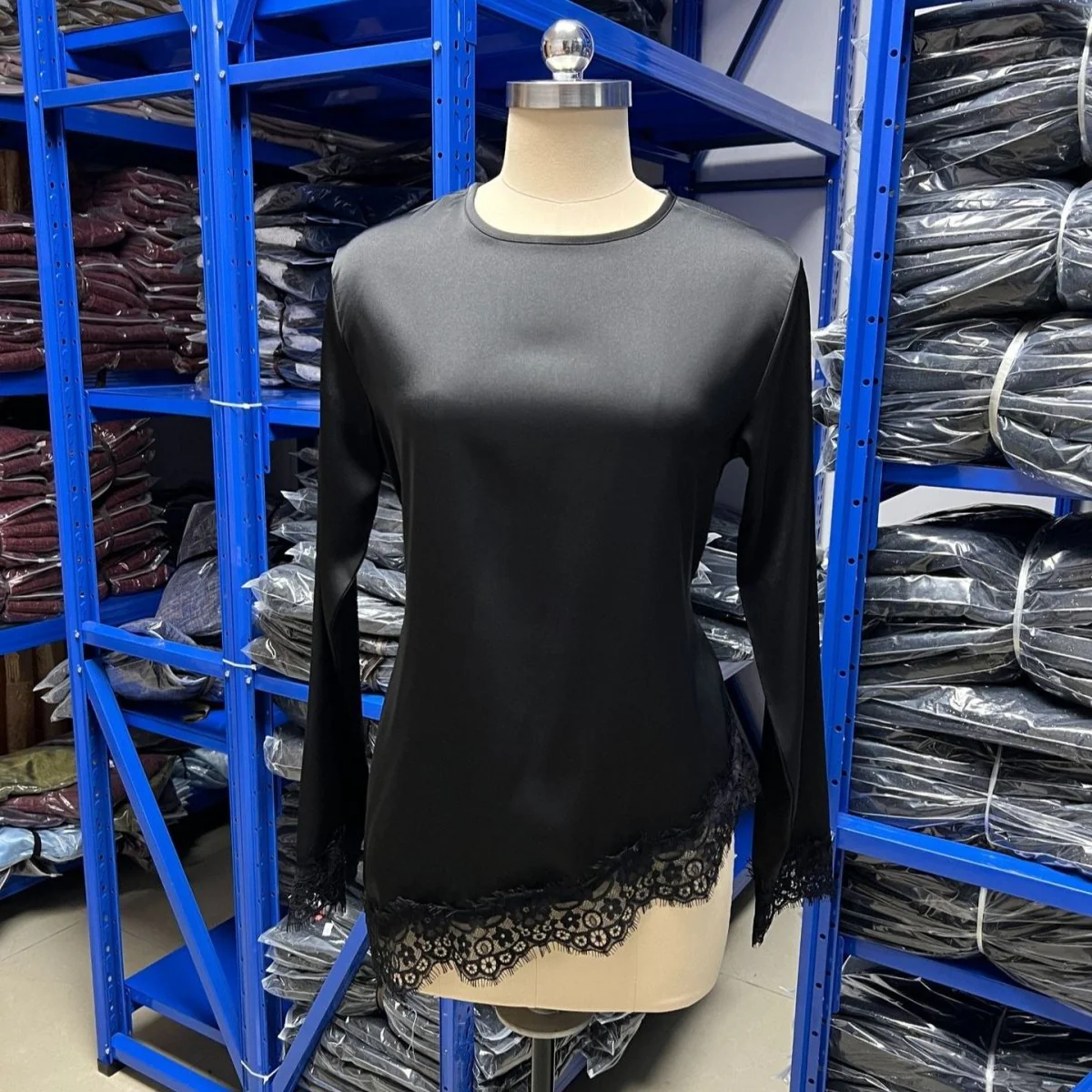 Lace Trim Asymmetric Hem Top(MS389) - Image 6