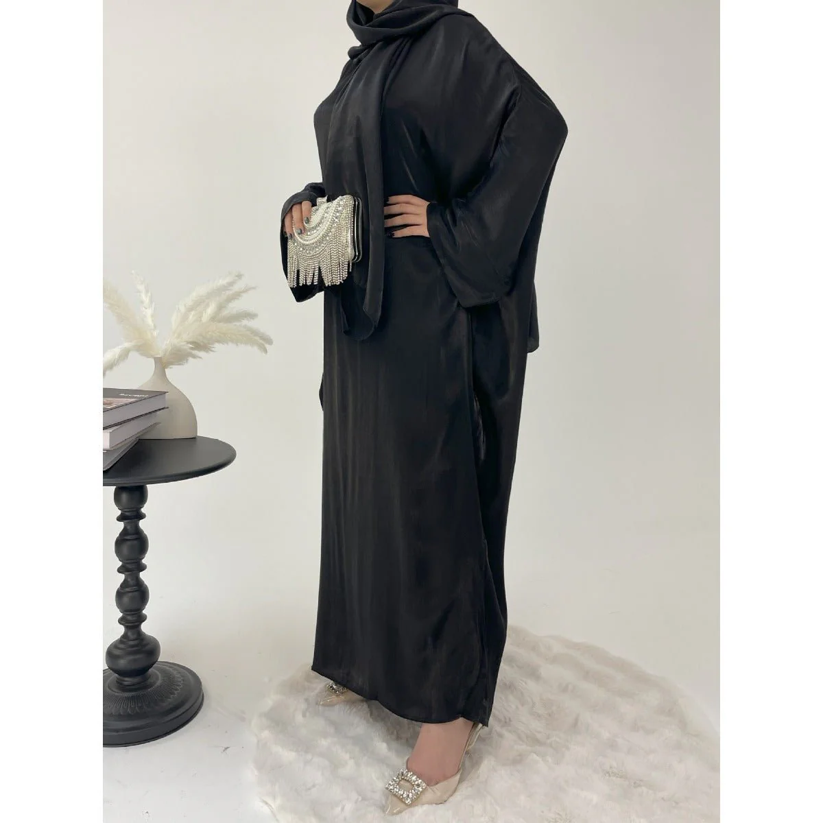 Luxury Bubble Sleeve Abaya Dress | Muslim Elegant Evening Wear Glossy Modest Robe (MA245) - Image 9