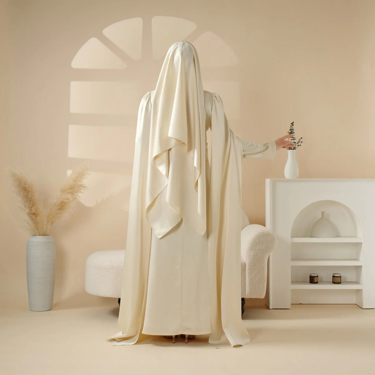 Luxury Hand-Embellished Cape Abaya (MA144) - Image 8