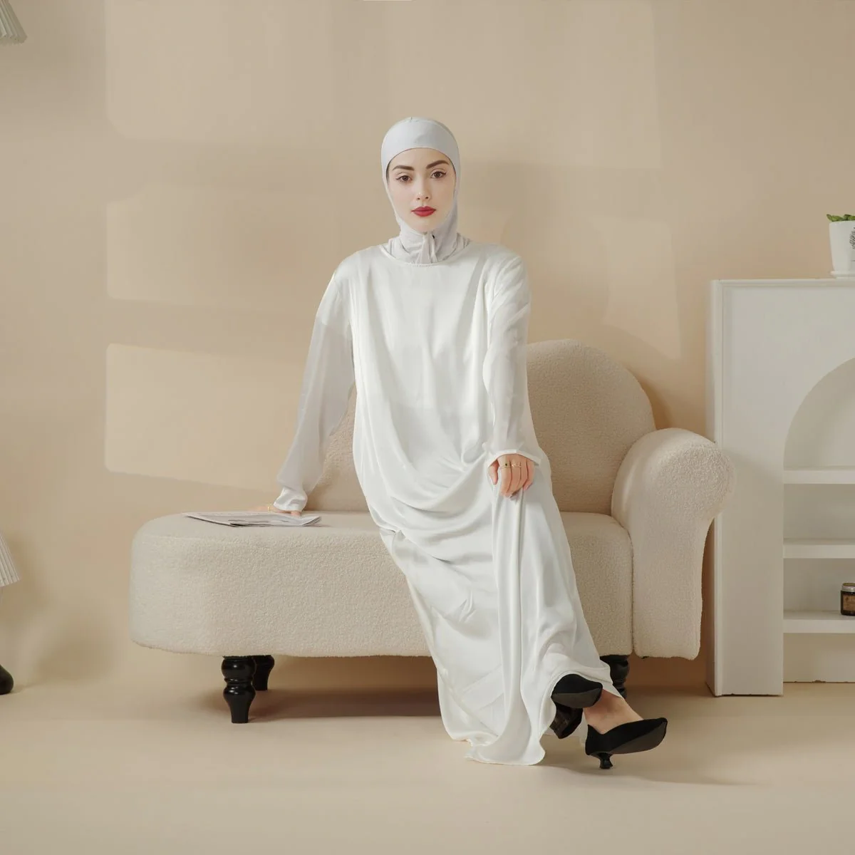 Petal Glow Hand-Embroidered Open Abaya — Secret Garden Series (MOA295) - Image 13