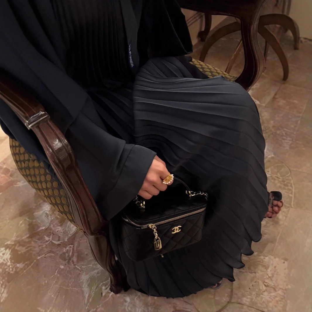 Luxury Pleated Open Abaya Collection (MOA199) - Image 5