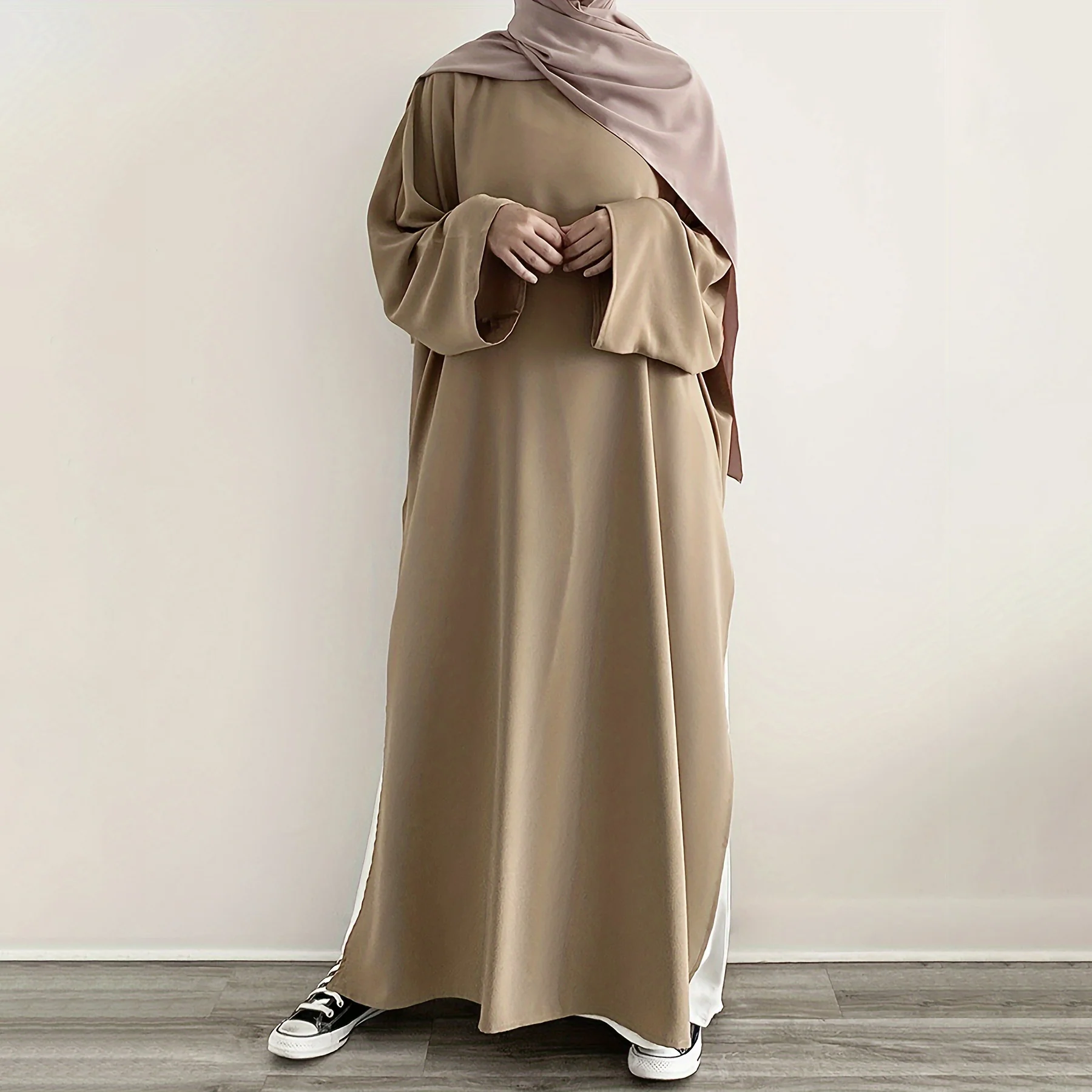 Casual Fashion Slit Abaya (MA063) - Image 3