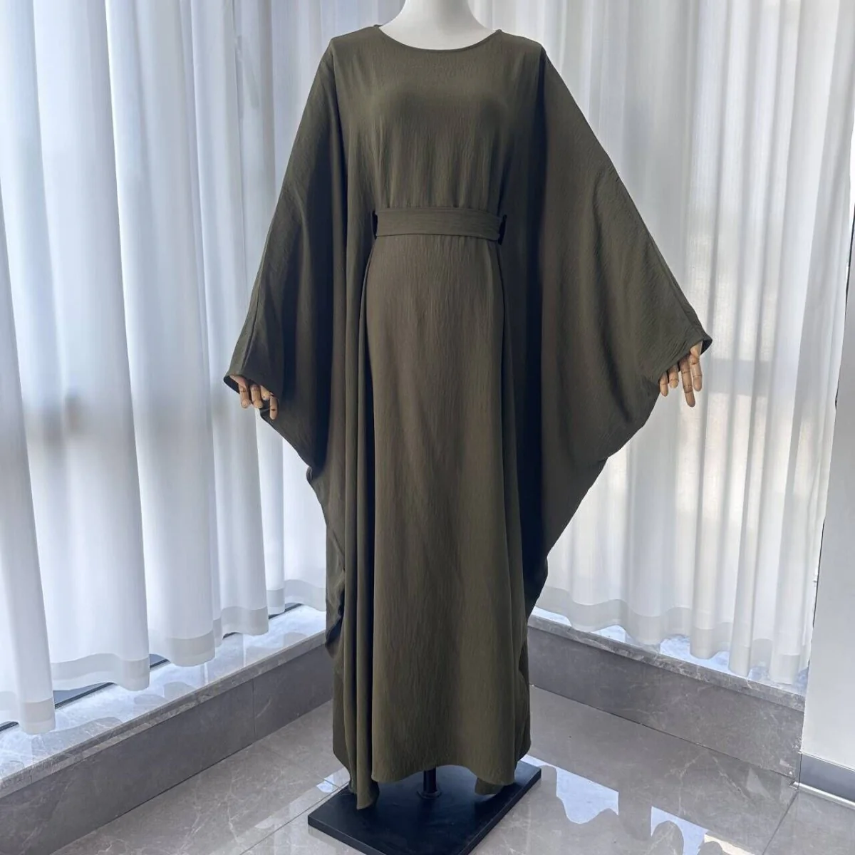 Crepe Batwing Loose Abaya 2-Piece Set (MA090) - Image 10