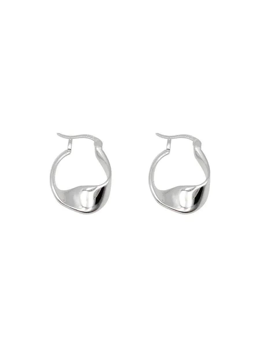 MAC063 Filled Twisted Ear Buckle Earrings - Image 4