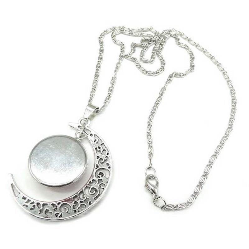 MAC077 Women's Versatile Silver keffiyeh Hollow Moon Pendant Necklace - Image 3