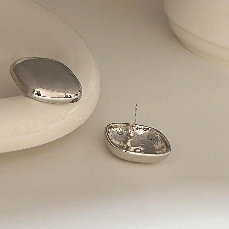 MAC096 925 sterling silver needle high-end French style earrings - Image 4