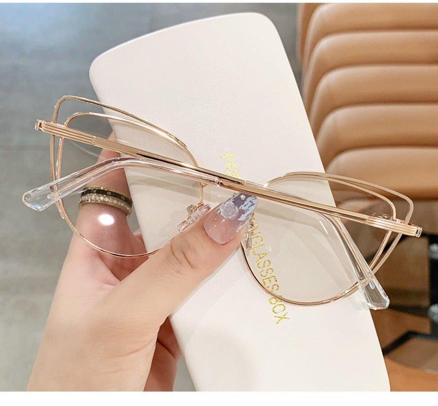 MAC122 Cat Eye Sunglasses - Image 4