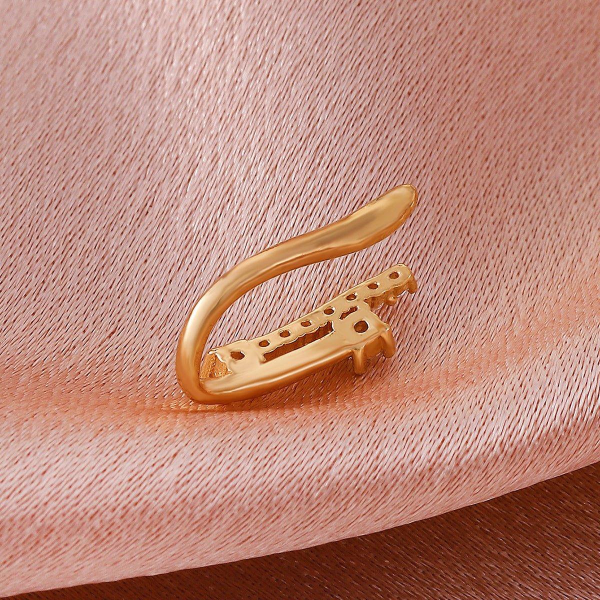 MAC134  Non-Puncture T-Shape Micropaved Zirconia Nose Ring - Image 3