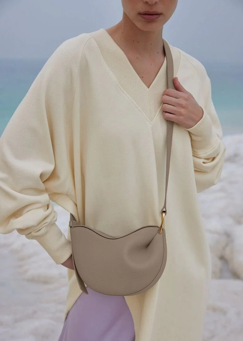 MAC182 Lychee Textured One-Shoulder Crossbody Saddle Bag - Image 8