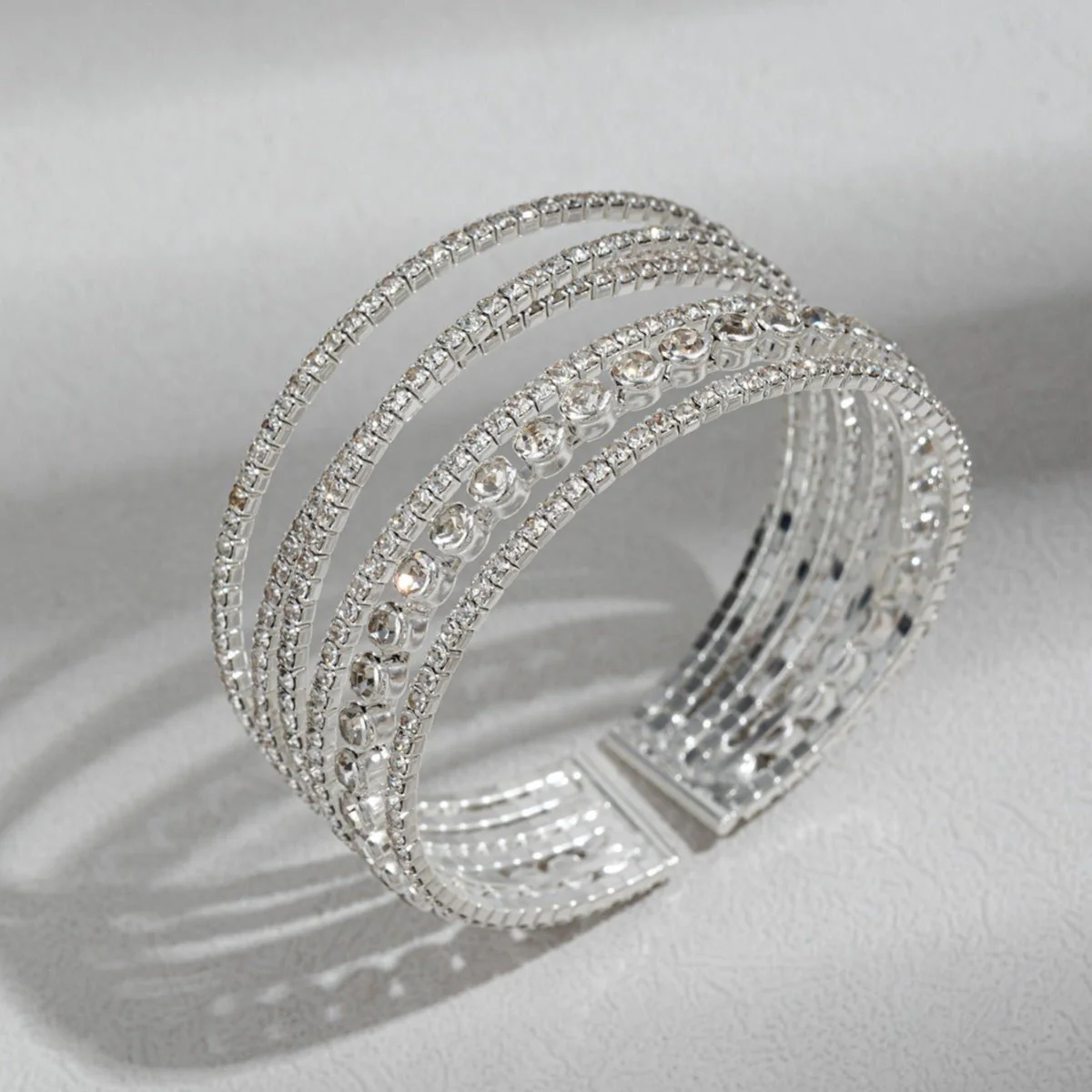 MAC184 Fashionable Rhinestone Stretch Diamond Bracelet - Image 3