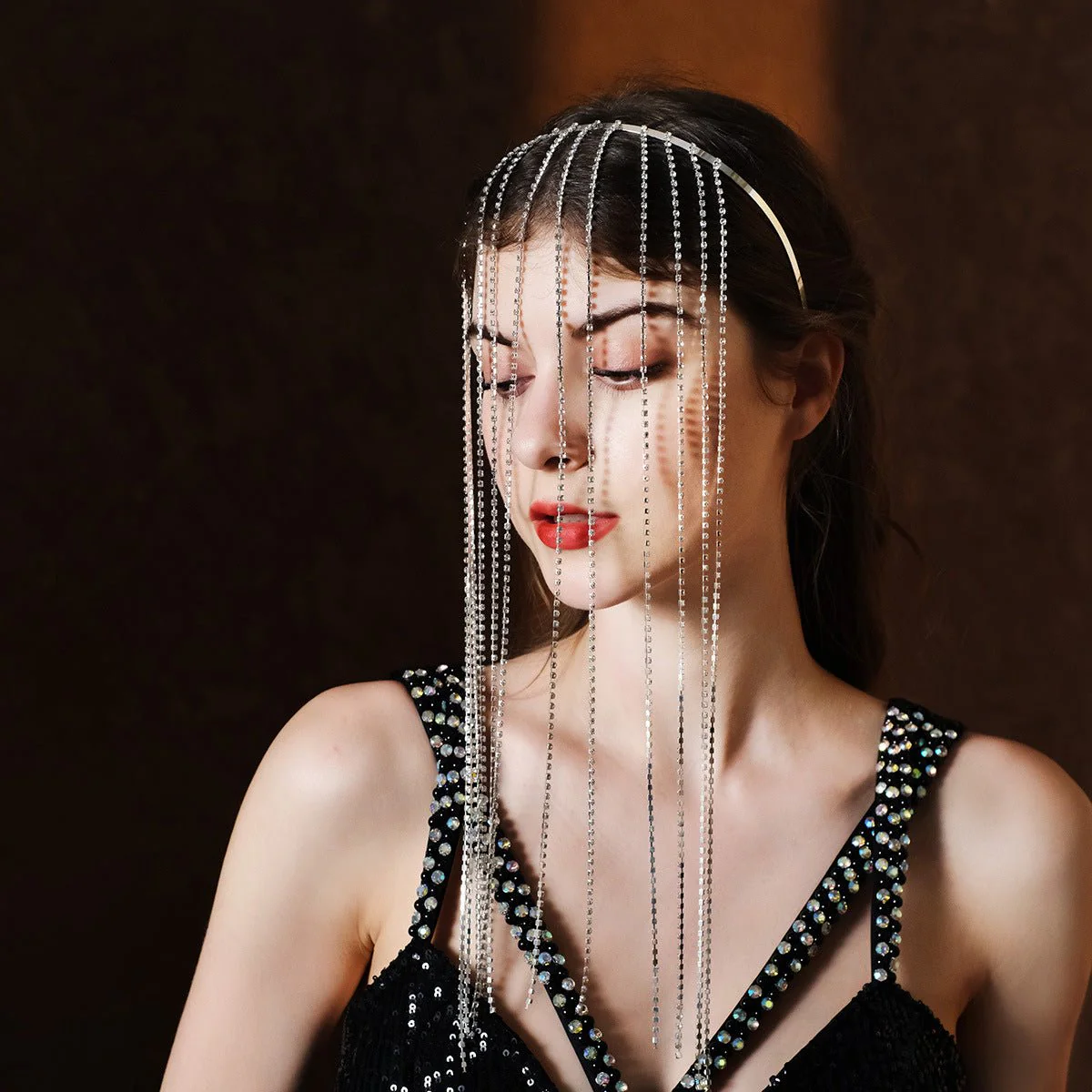 MAC185 Stylish Rhinestone Tassel Headband - Image 7