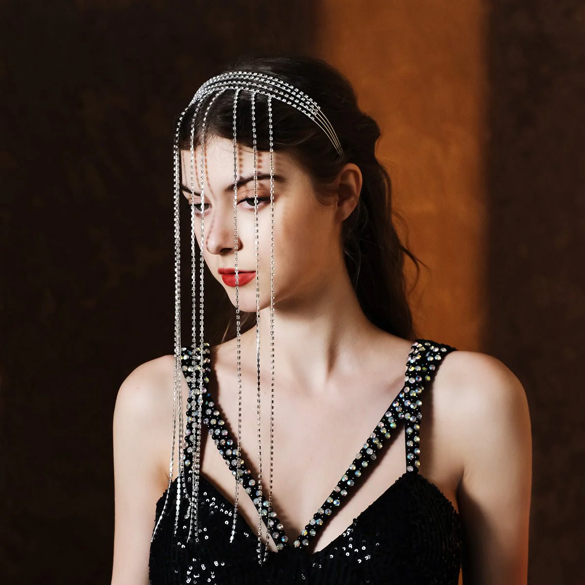 MAC185 Stylish Rhinestone Tassel Headband - Image 8
