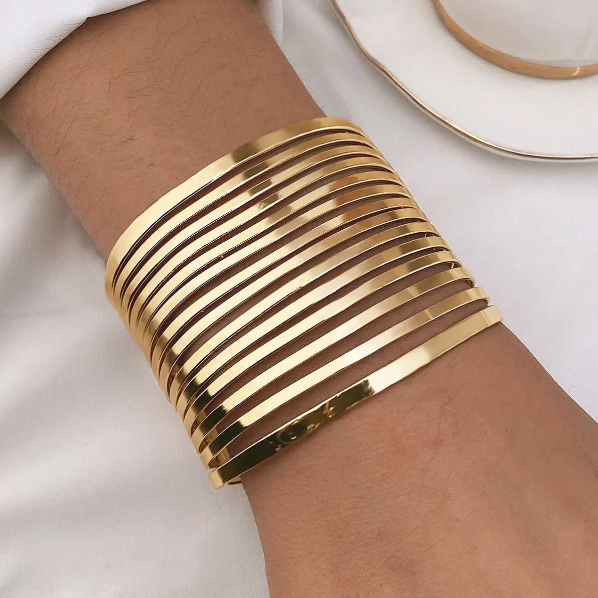 Bohemian Style Exaggerated Alloy Bracelet(MAC205) - Image 13