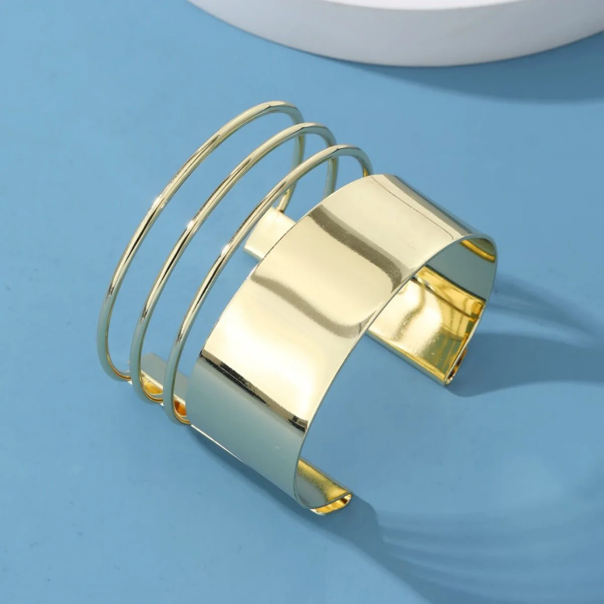 Bohemian Style Exaggerated Alloy Bracelet(MAC205) - Image 3