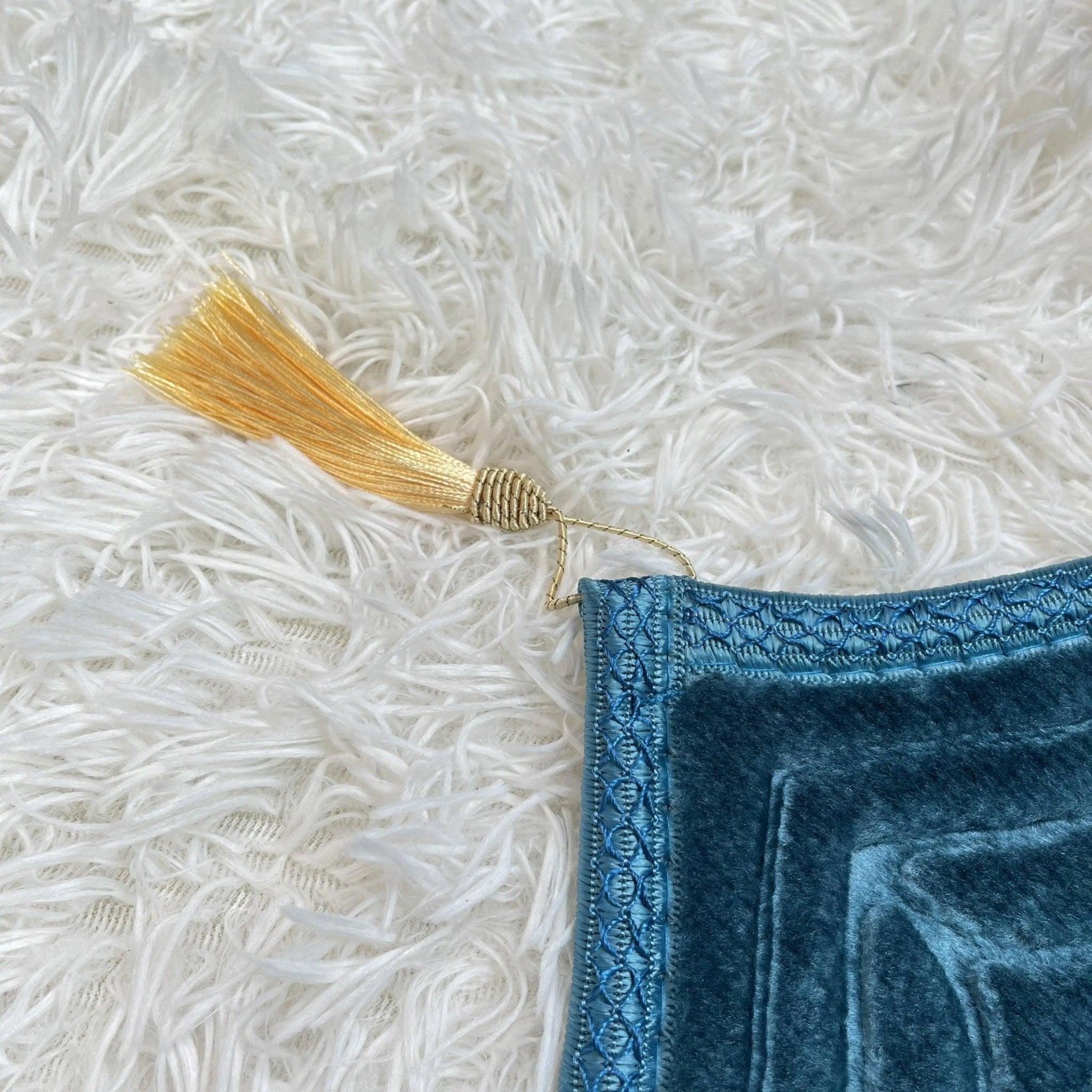 MC010 Soft Flannel Prayer Mat - Image 3