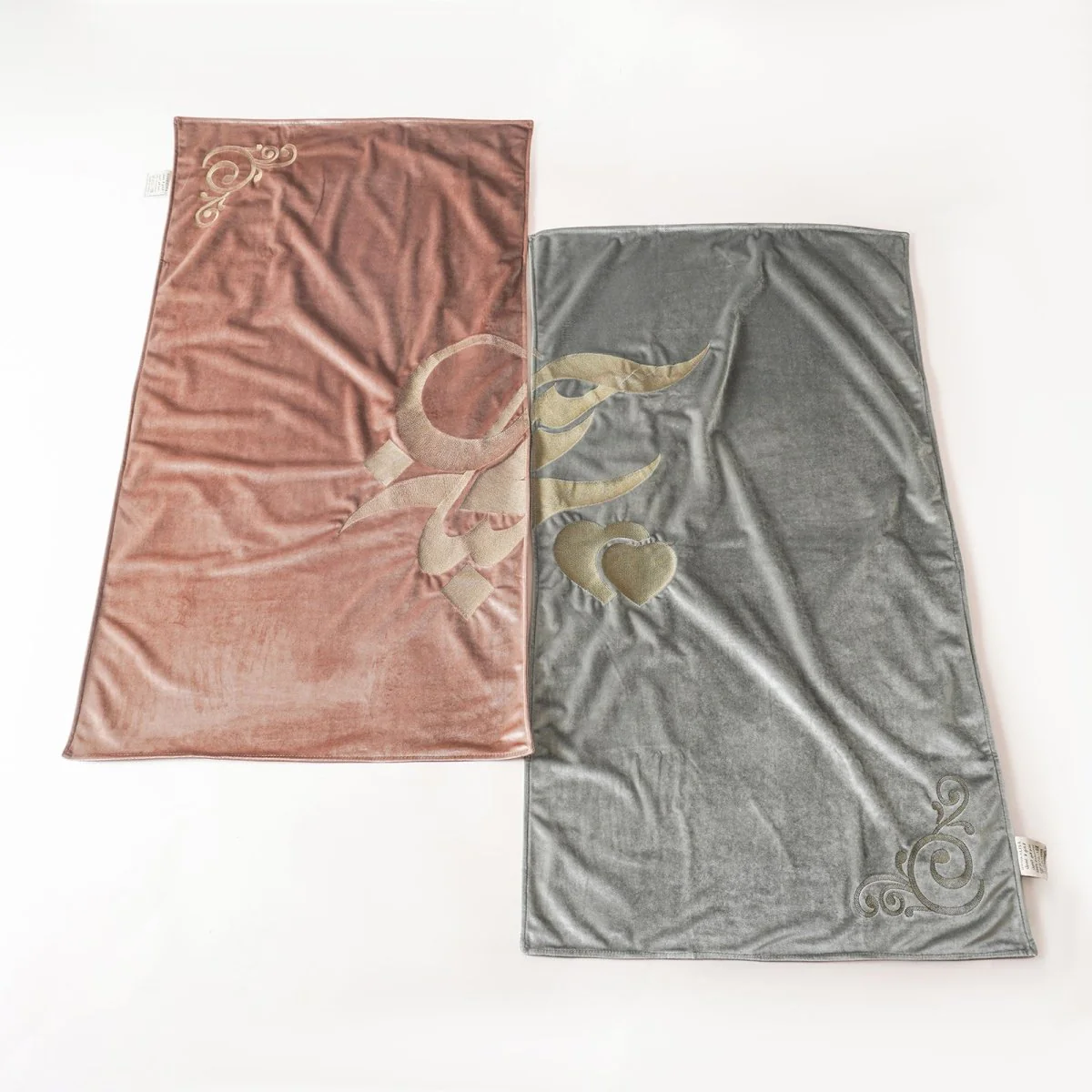 Meaningful Arabic Art German Velvet Couples Prayer Mat Set Interactive Pattern Prayer Mat (MR081) - Image 13