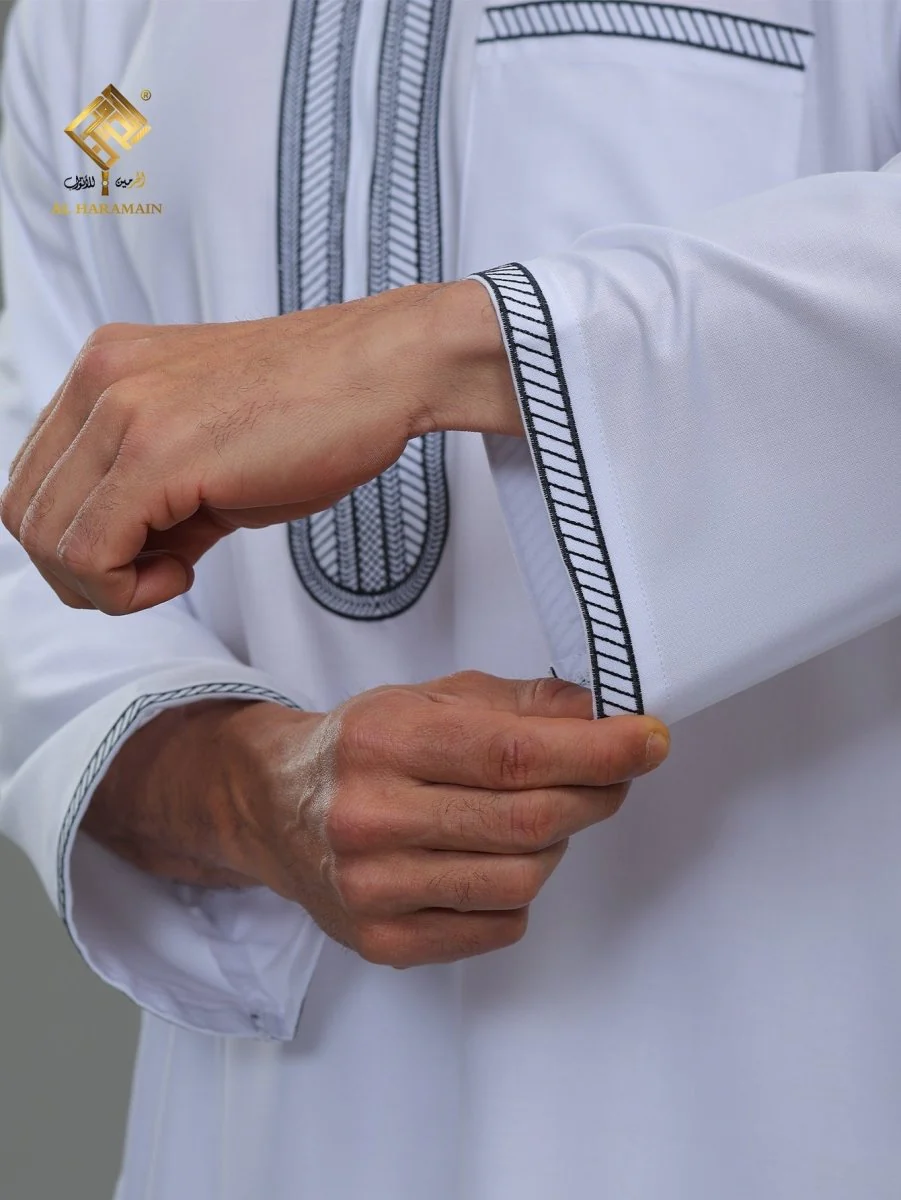 Men's Hooded Embroidered Thobe with Pockets (MT037) - Image 19