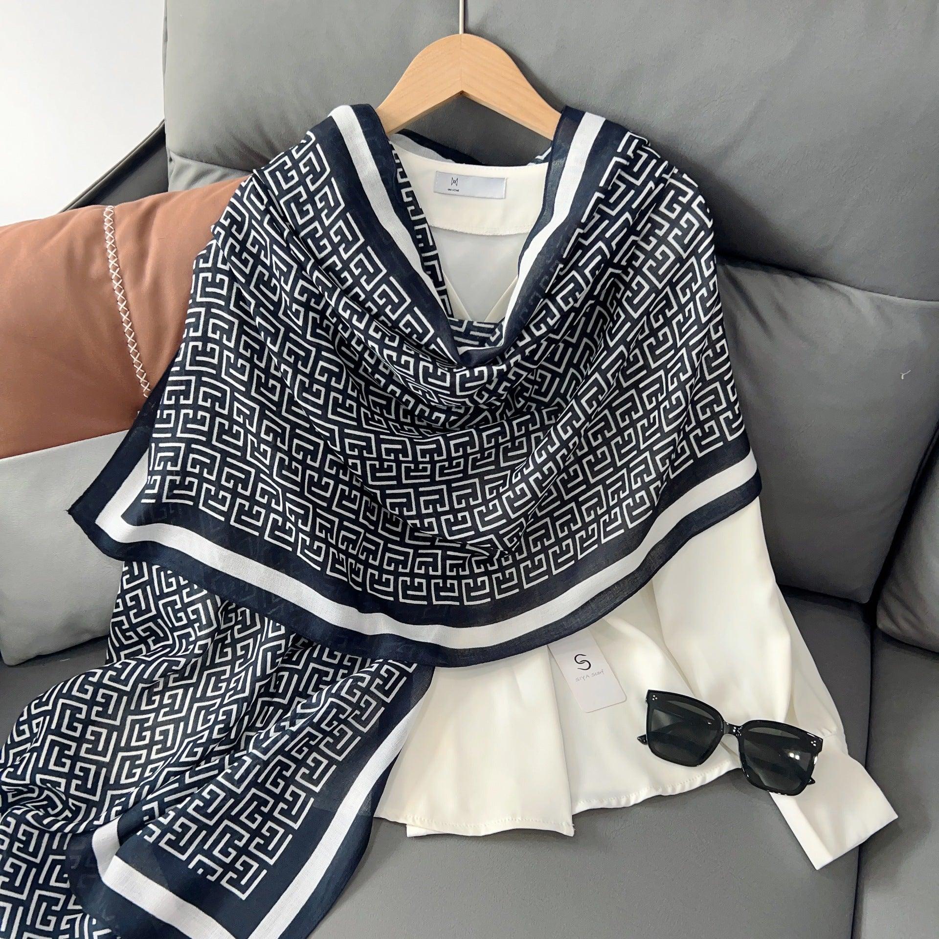 MH057 Lettered Rayon And Linen Hijab - Image 7