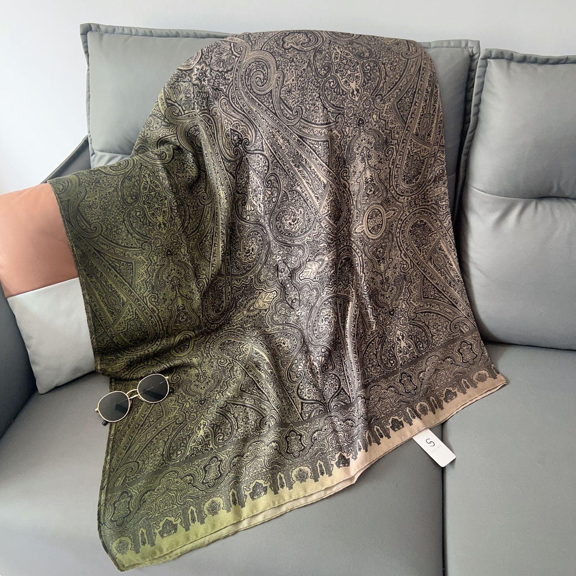 MH058 Cashew Printed Cotton And Linen Thin Hijab - Image 9