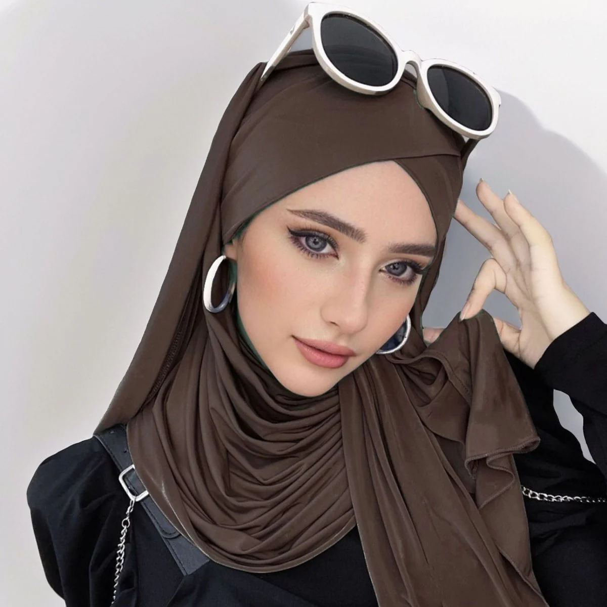 MH059 Solid Color Single Layer Cross Stretch Hijab - Image 13