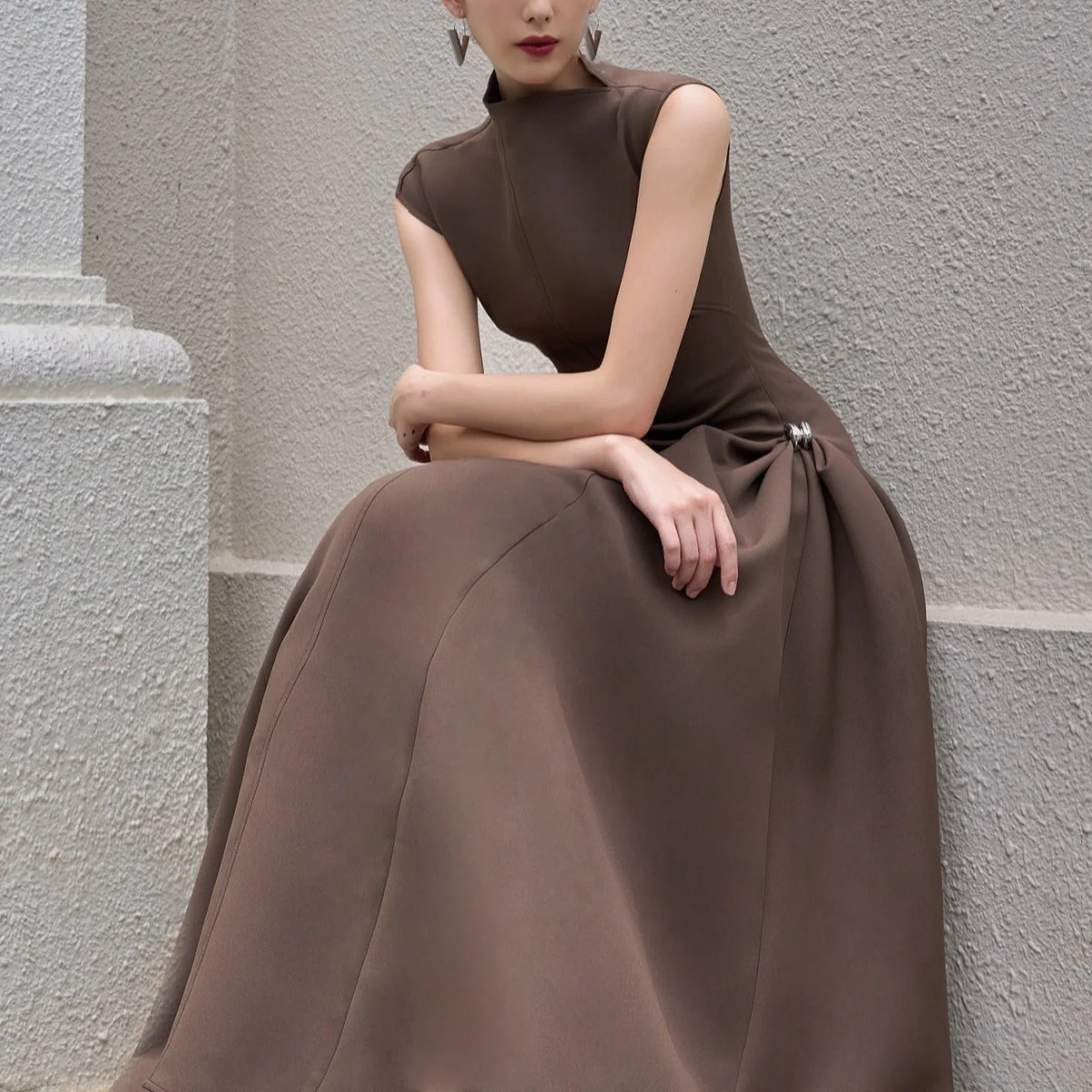 Minimalist Sleeveless Fitted Maxi Dress (MS382) - Image 8