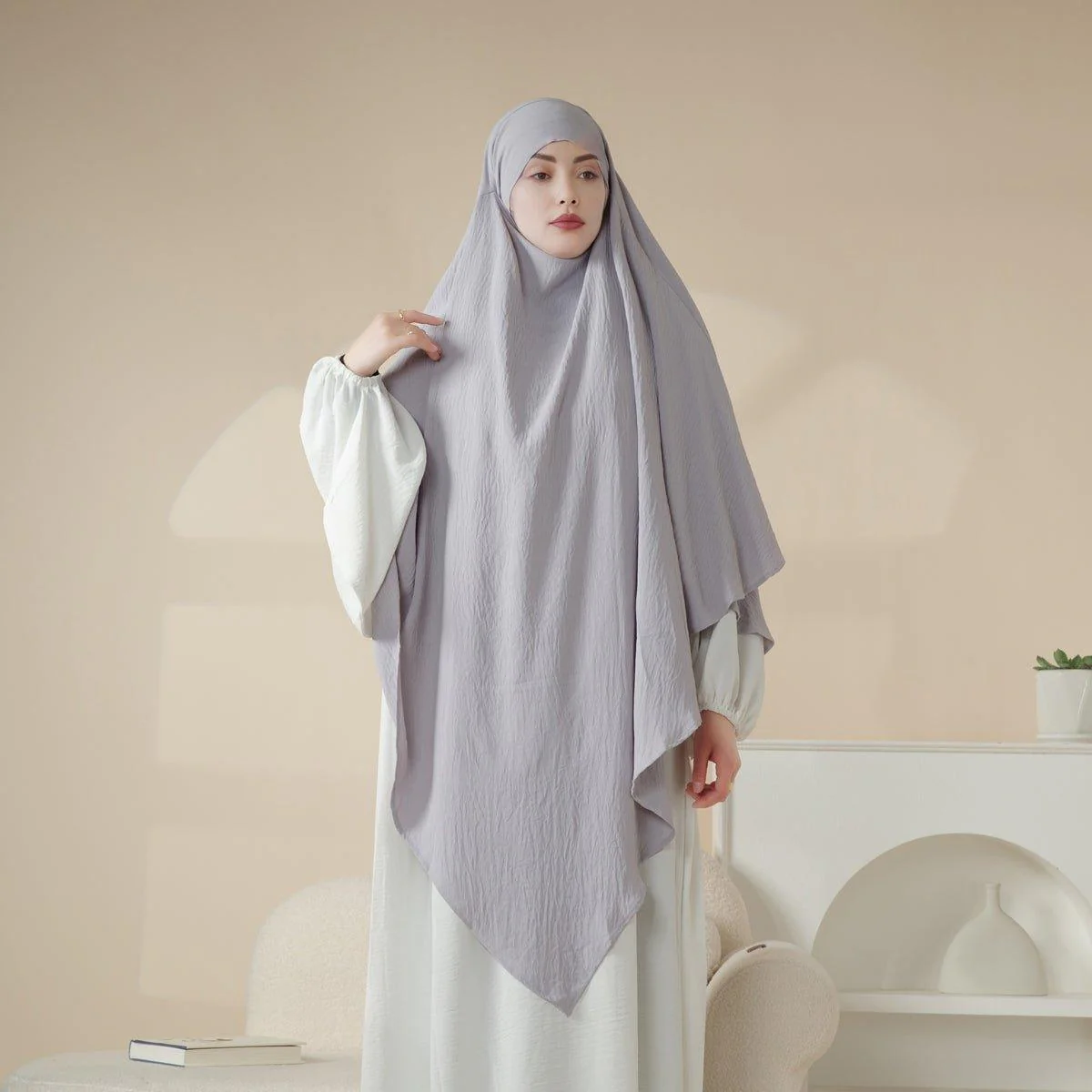MK005 Crepe One Layer Khimar - Image 3