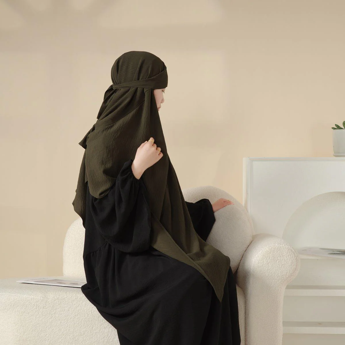 MK011  Stunning Two-Layer Crepe Khimar - Image 14