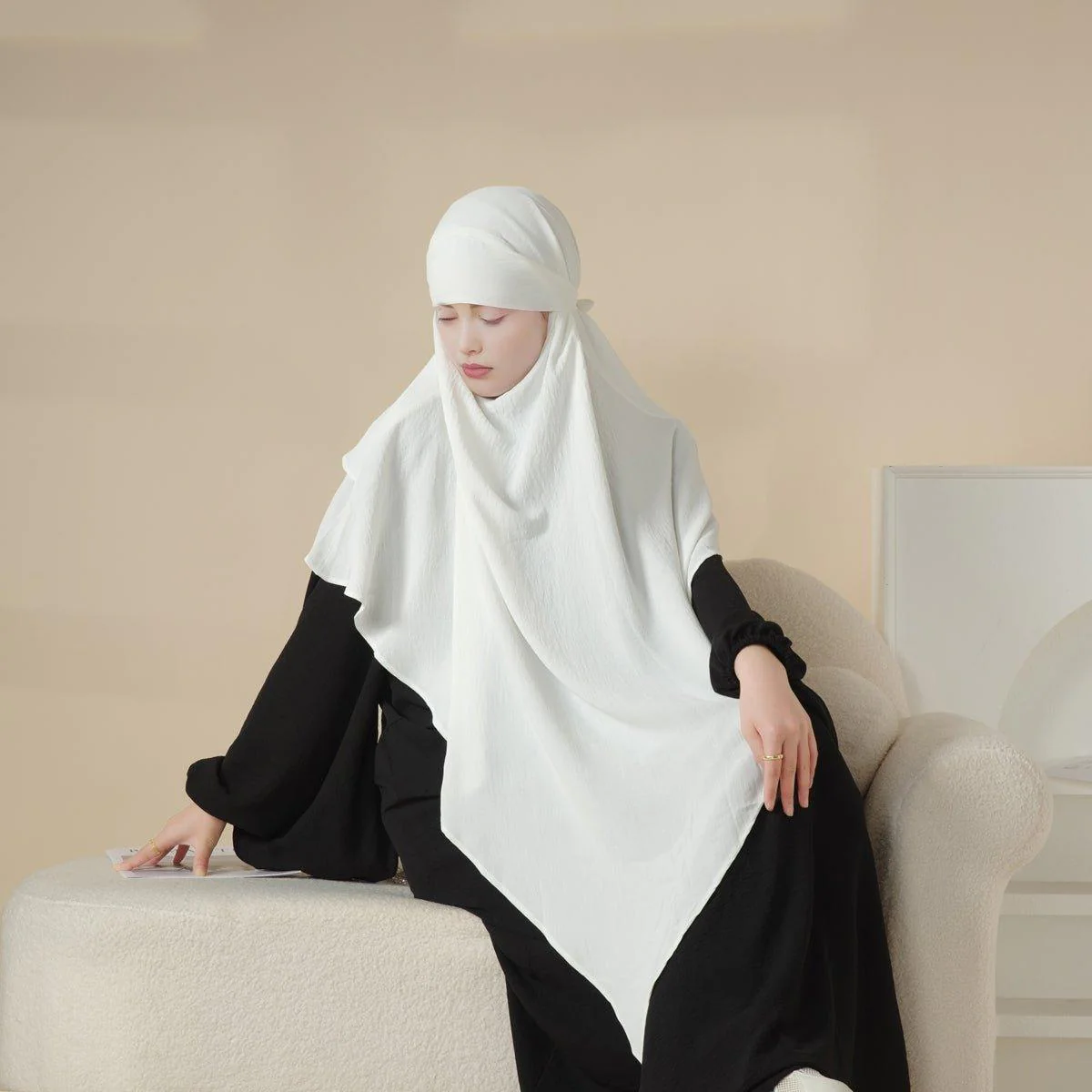 MK011  Stunning Two-Layer Crepe Khimar - Image 5
