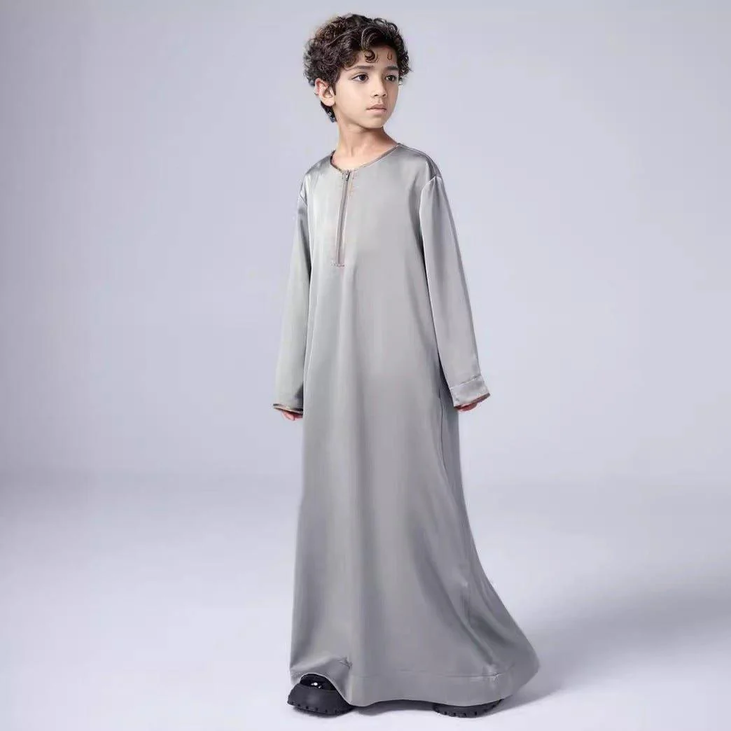 MKB006 Boys Satin Round Neck Simple Thobe - Image 4