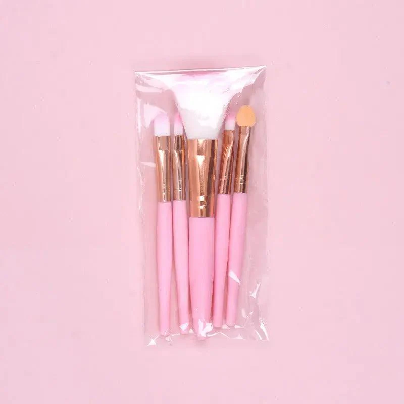MMU022 mini eyeshadow brush - Image 5