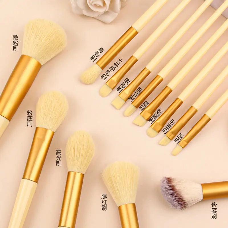 MMU031 13 pcs Makeup Brushes Set - Image 3