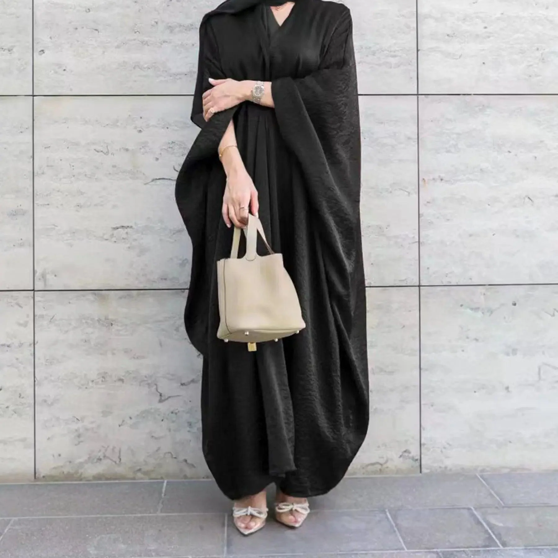 Rayon Oversize Open Abaya (MOA032) - Image 3