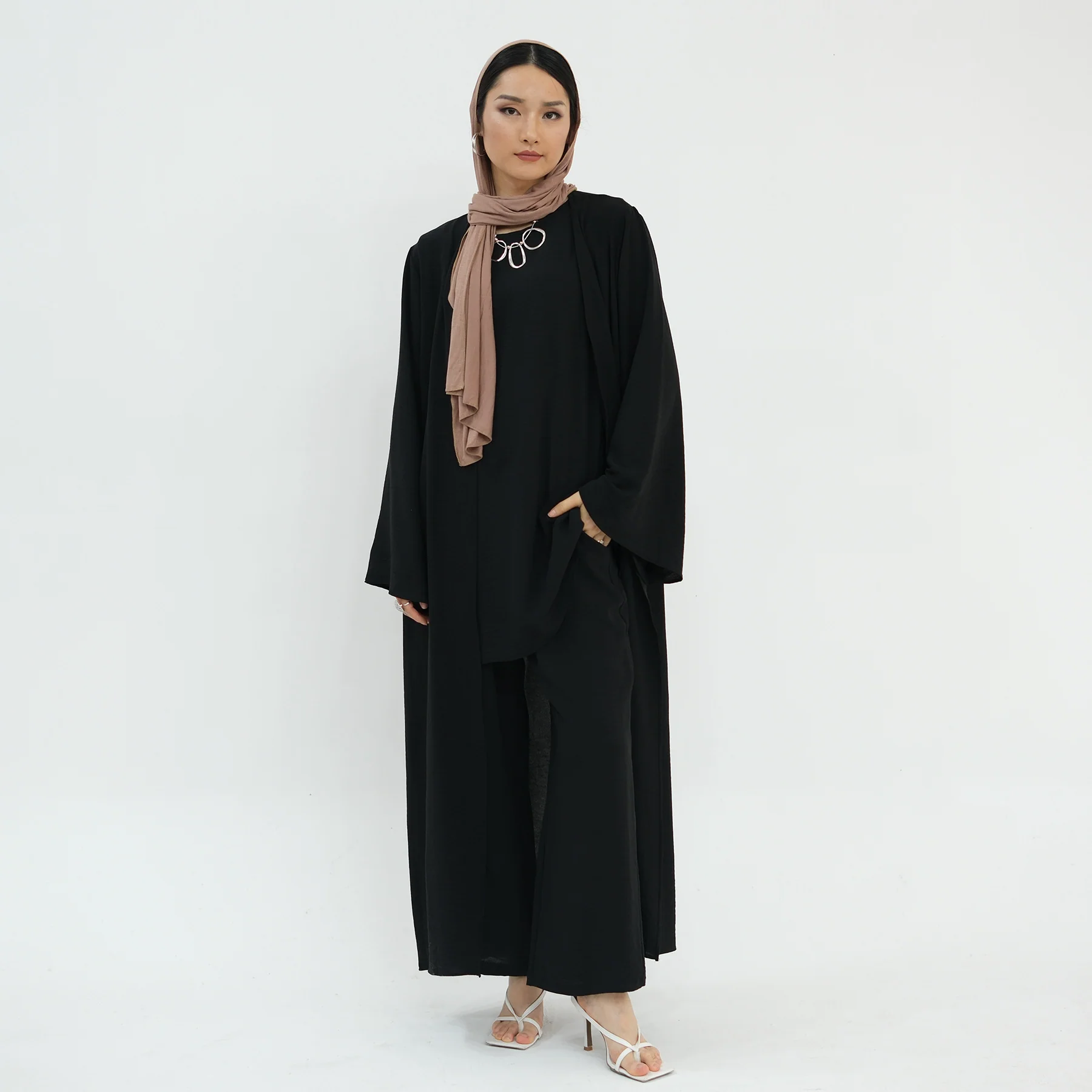 Sleeveless Top and Pants 3-Piece Set Abaya (MOA076) - Image 4