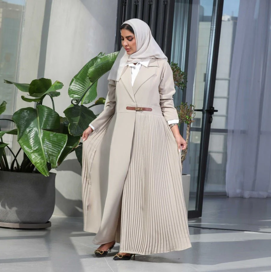 Stylish Leather Buttoned Pleated Abaya (MOA082) - Image 7
