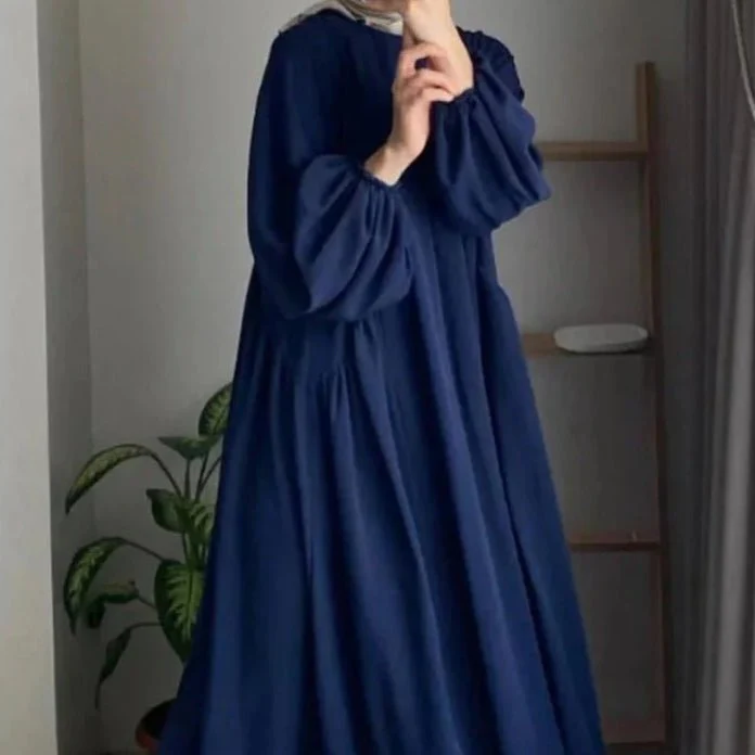 Modest Loose Fit Abaya with Lantern Sleeves | Ice Crepe Pullover Abaya (MA153) - Image 3