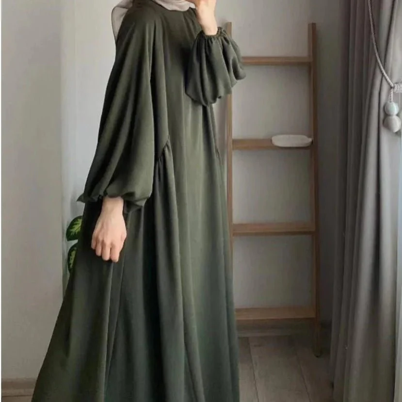Modest Loose Fit Abaya with Lantern Sleeves | Ice Crepe Pullover Abaya (MA153) - Image 4