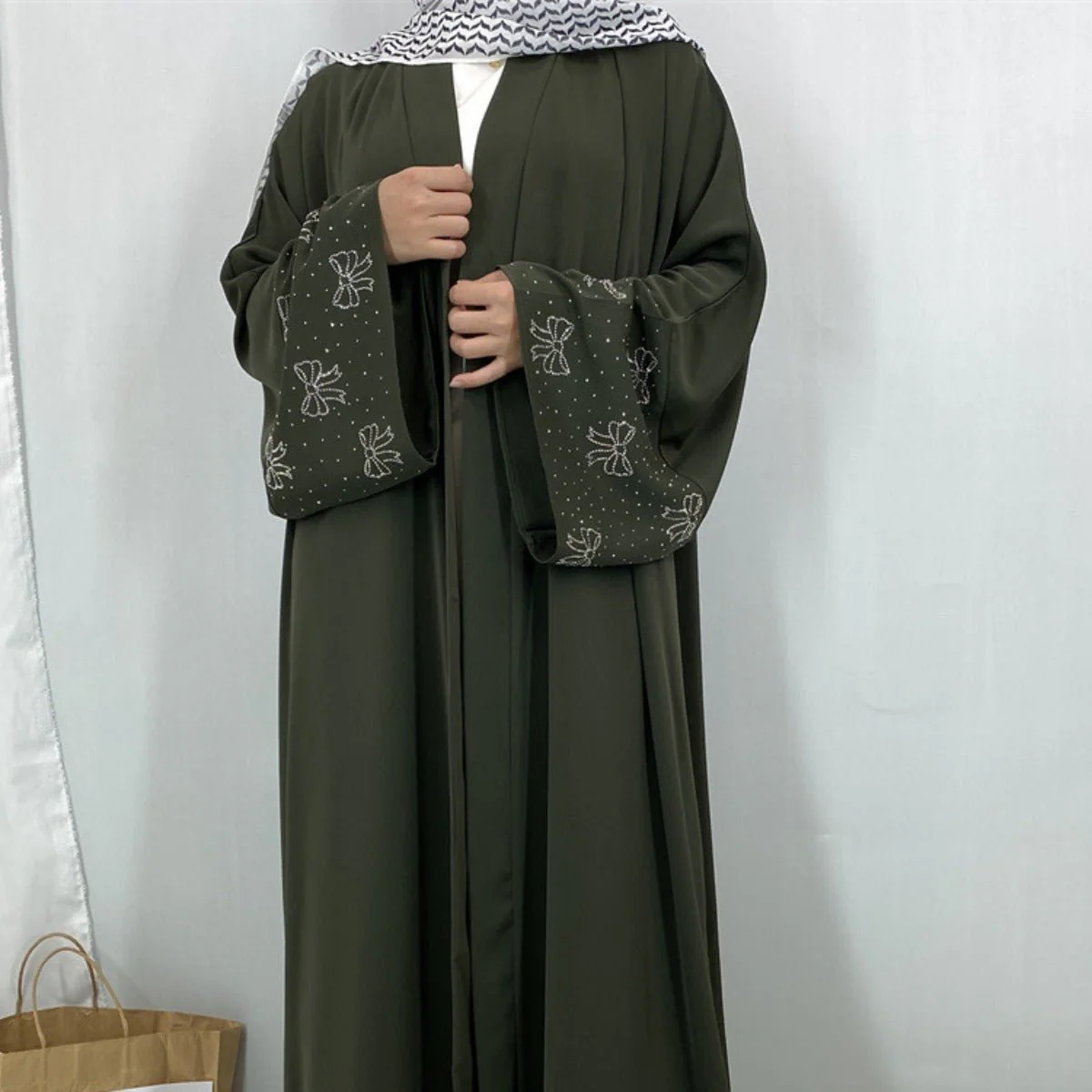 Modest Luxury Exquisite Transfer Diamond Printer Butterfly Sleeve Abaya (MOA206) - Image 4