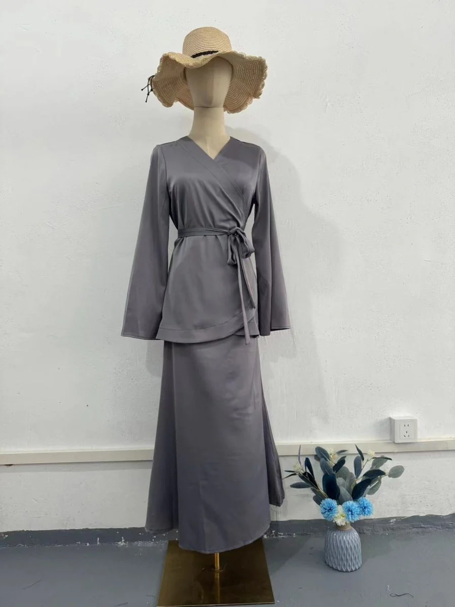 Modest Two-Piece Set Elegant Grey Satin Splicing Waist Abaya Dress Suit (MA206) - Image 5
