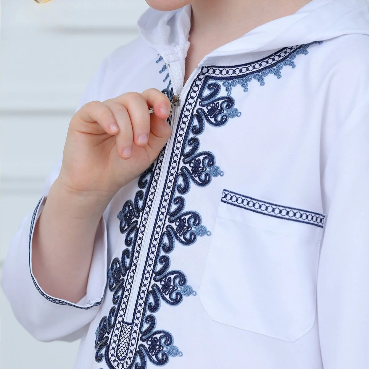 Muslim Boys Embroidered Hooded Thobe with Pockets (MKB014) - Image 10
