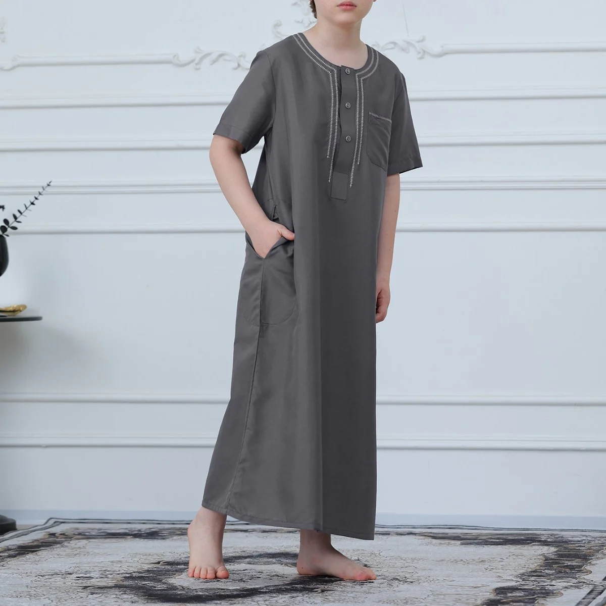 Muslim Boys Short Sleeve Embroidered Thobe with Pockets (MKB015) - Image 3