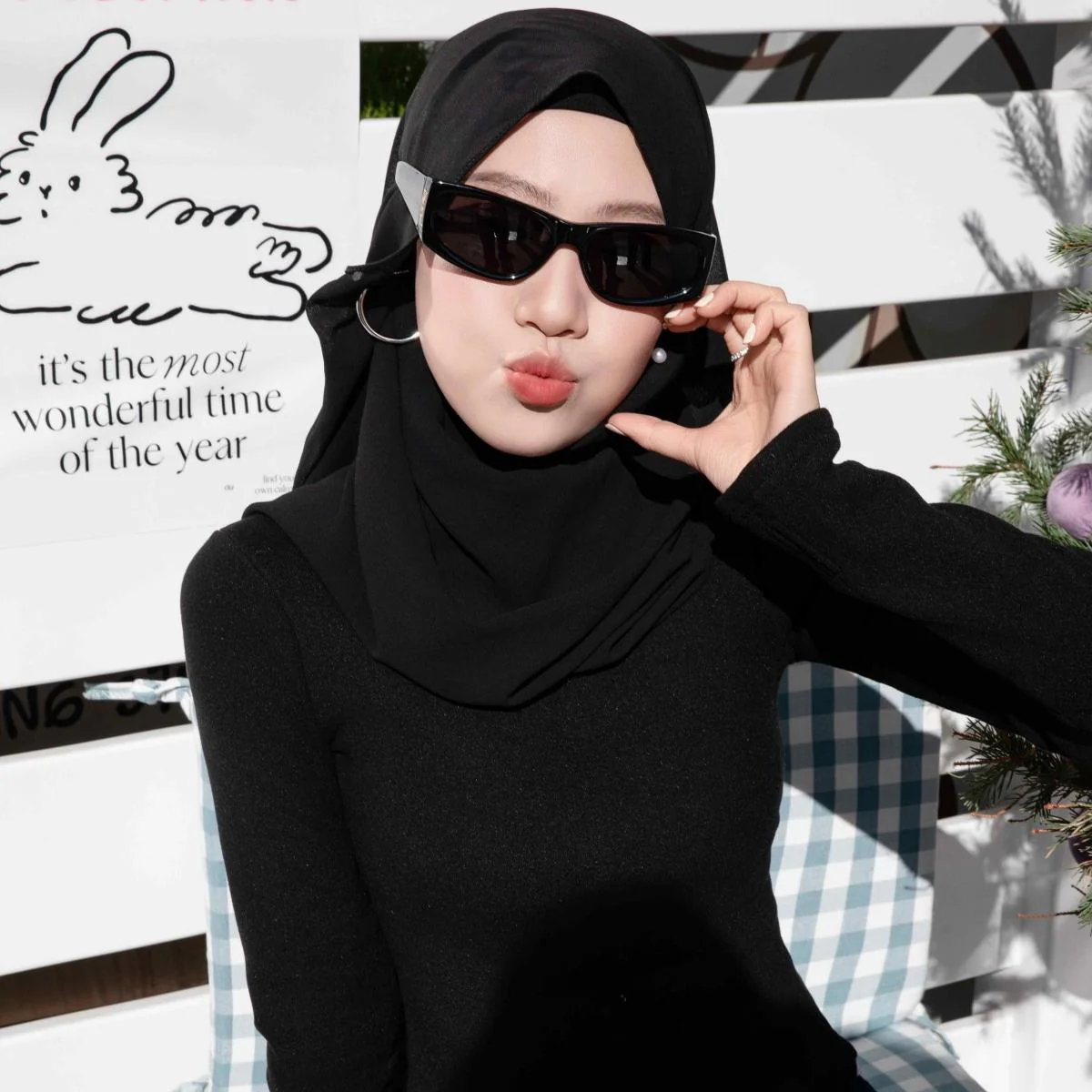 Muslim Elegant Chiffon Wrap Hijab Set with Matching Big Earrings & Pearl Earrings (MH119) - Image 28