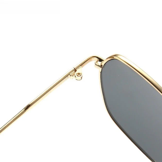 Oversized Gradient Sunglasses for Women – Face-Slimming Fashion Statement (MAC263) - Image 12