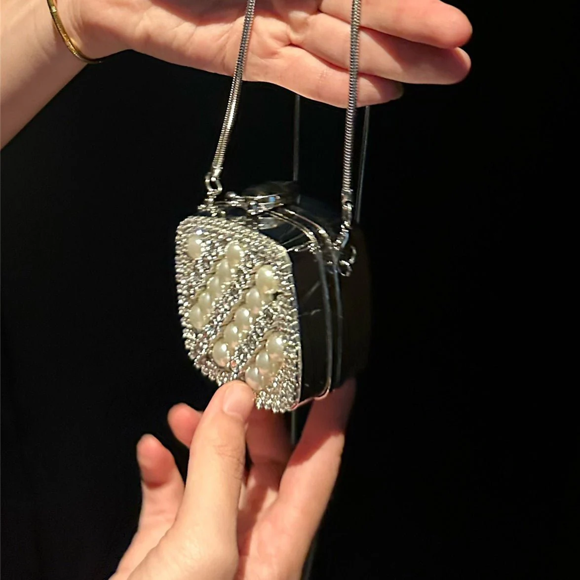 Palm-Sized Diamond Mini Clutch Silver Glamour Gala Bag (MAC281) - Image 6